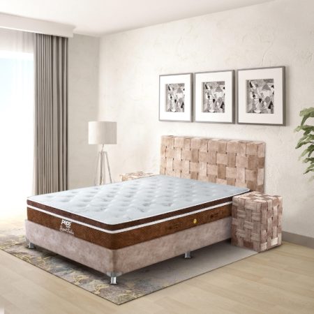 N11-Grand Palais-Brown-Lifestyle